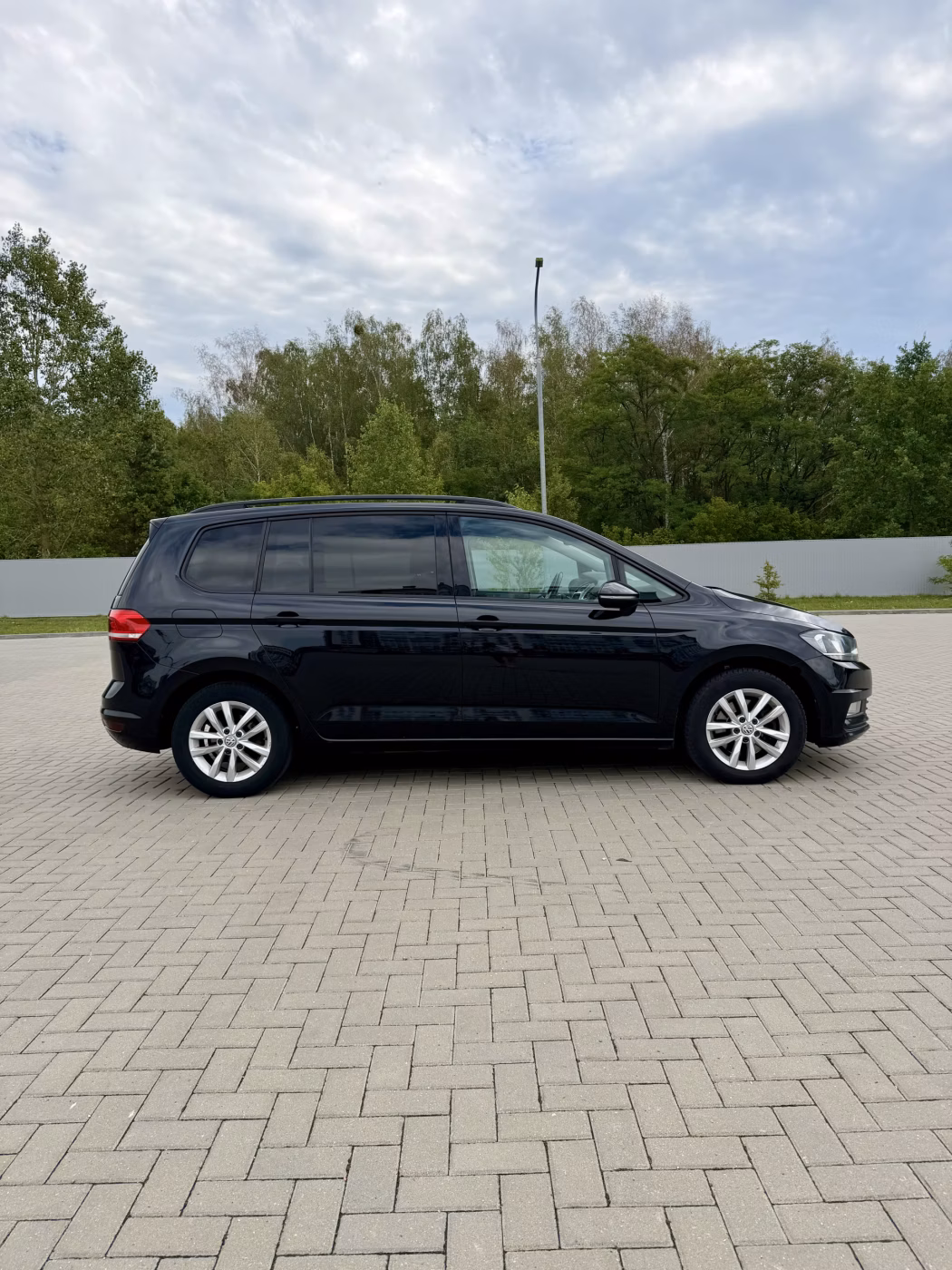 Volkswagen Touran фото 3