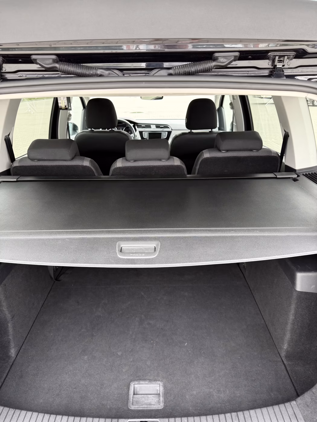 Volkswagen Touran фото 16