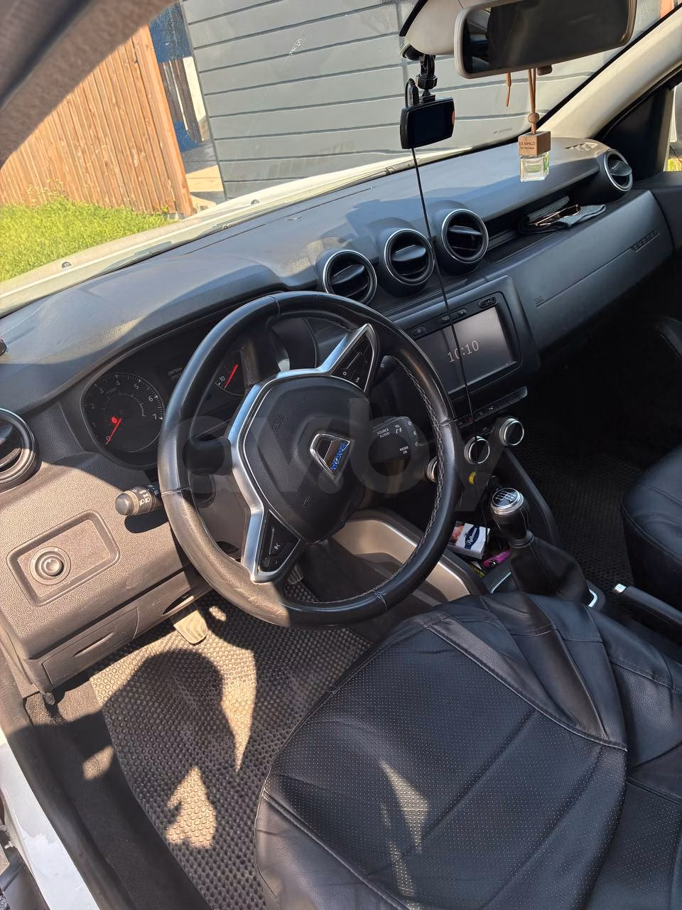 Dacia Duster фото 3