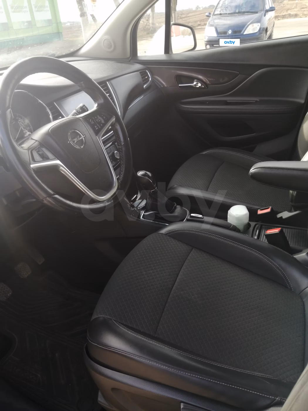 Opel Mokka фото 9