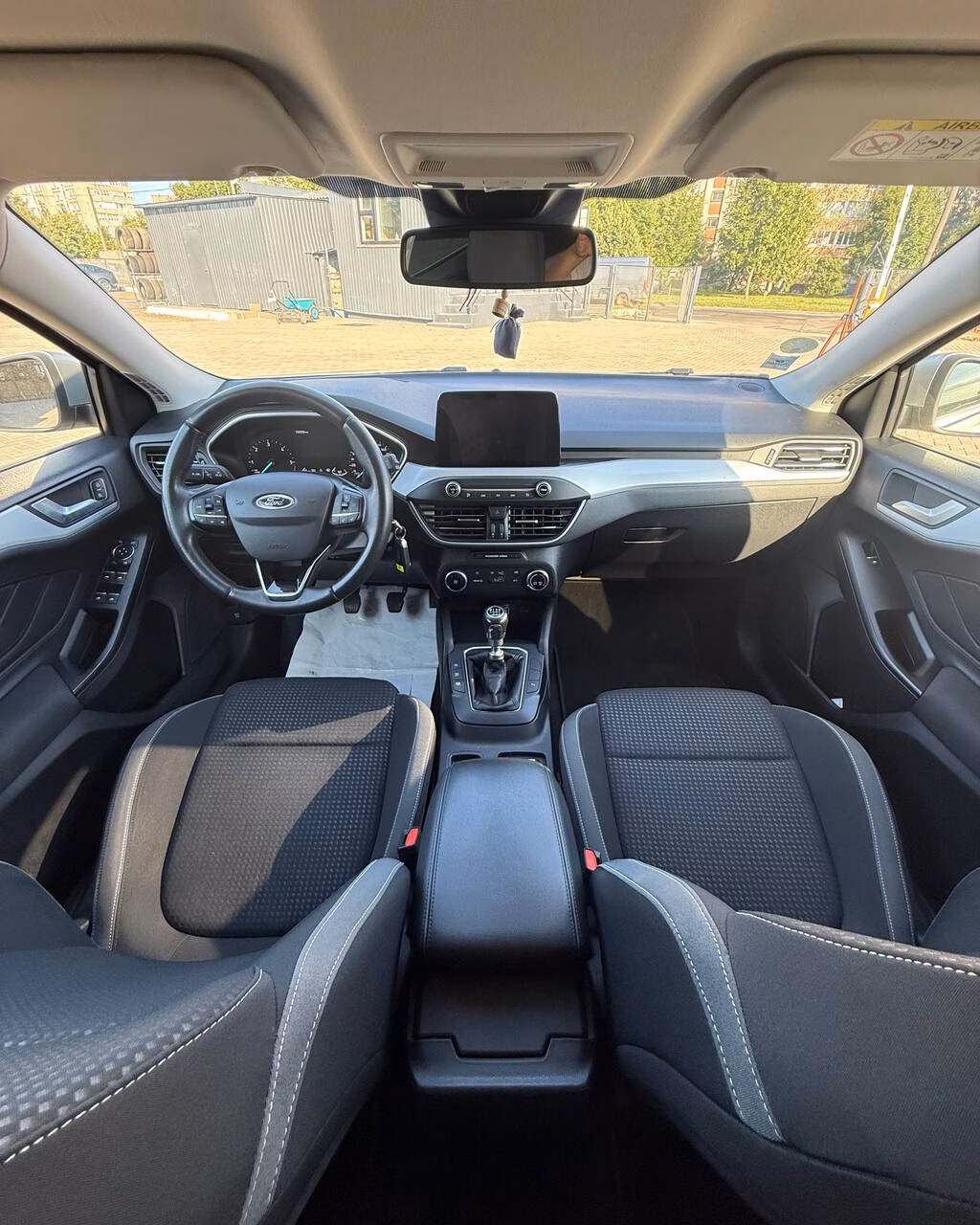 Ford Focus фото 10