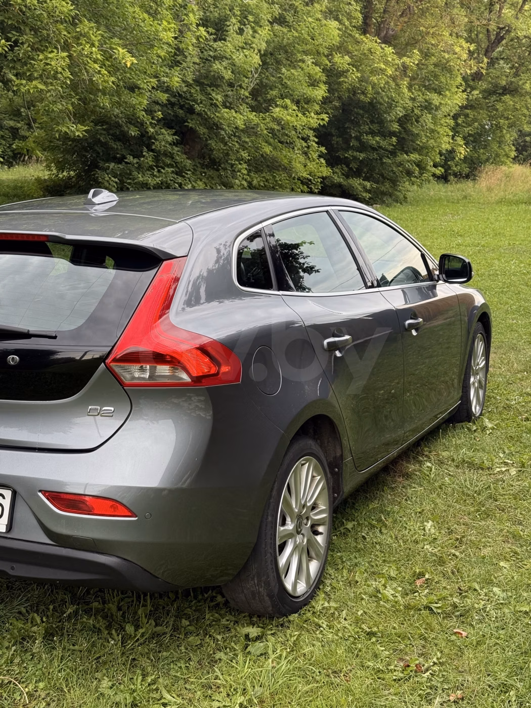Volvo V40 фото 13