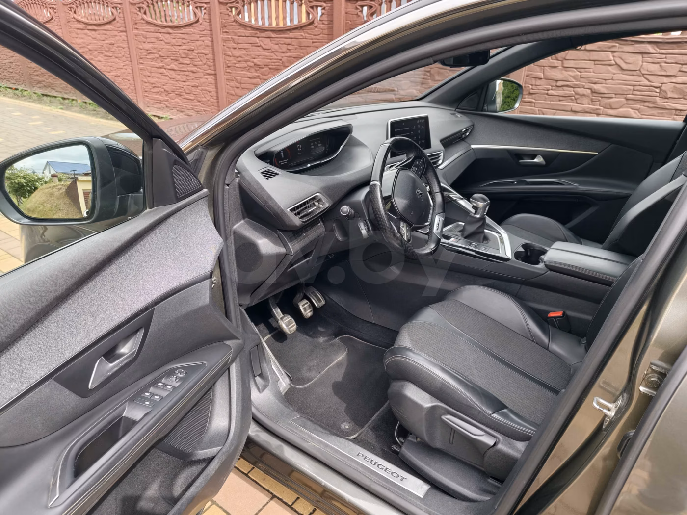 Peugeot 5008 фото 5