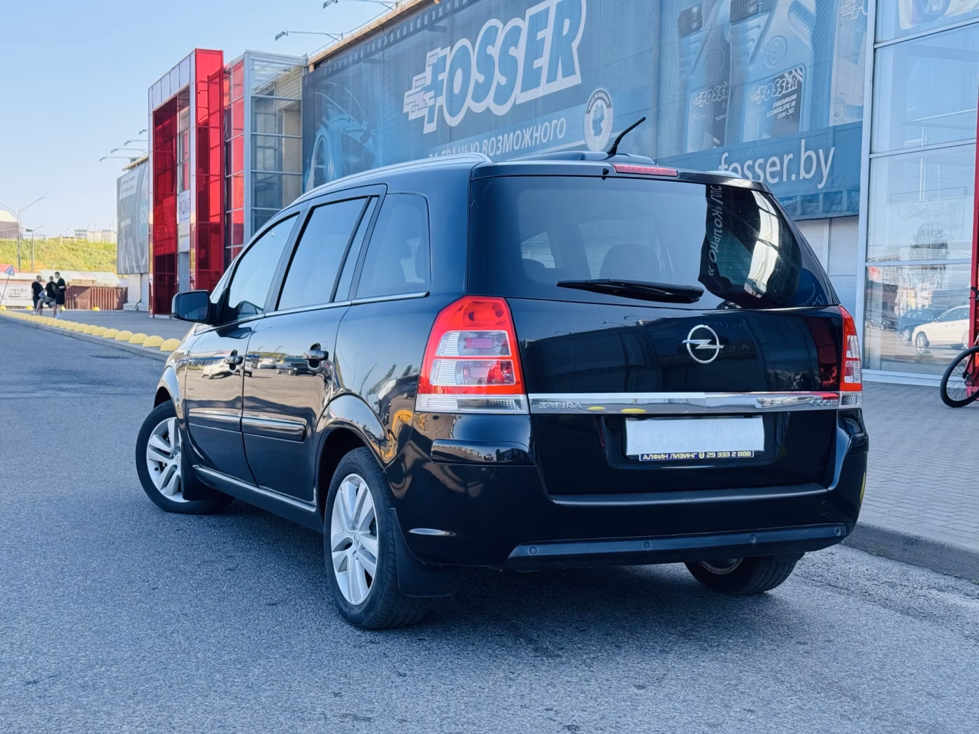 Opel Zafira фото 3