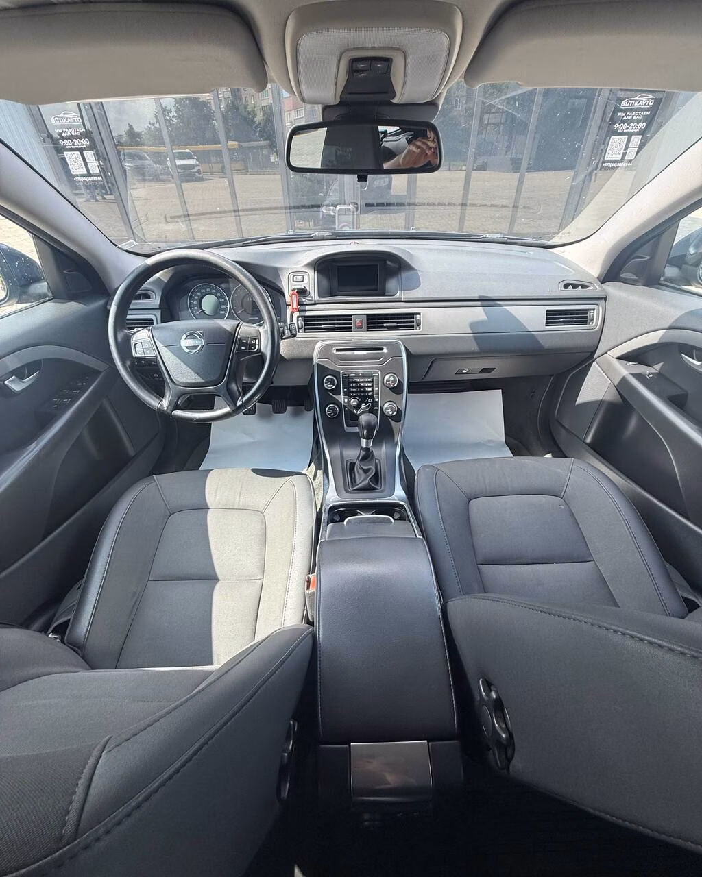 Volvo V70 фото 10