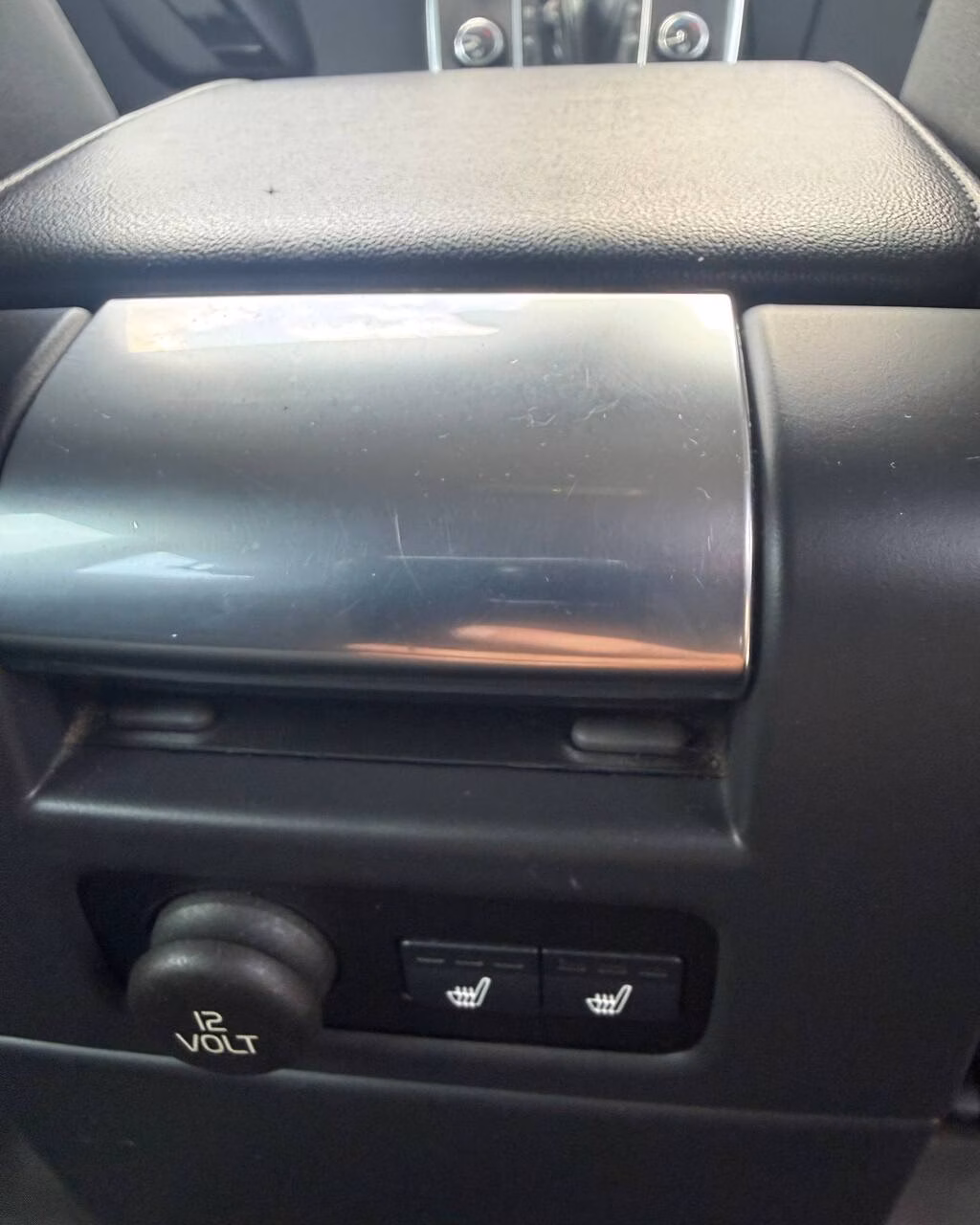 Volvo V70 фото 14