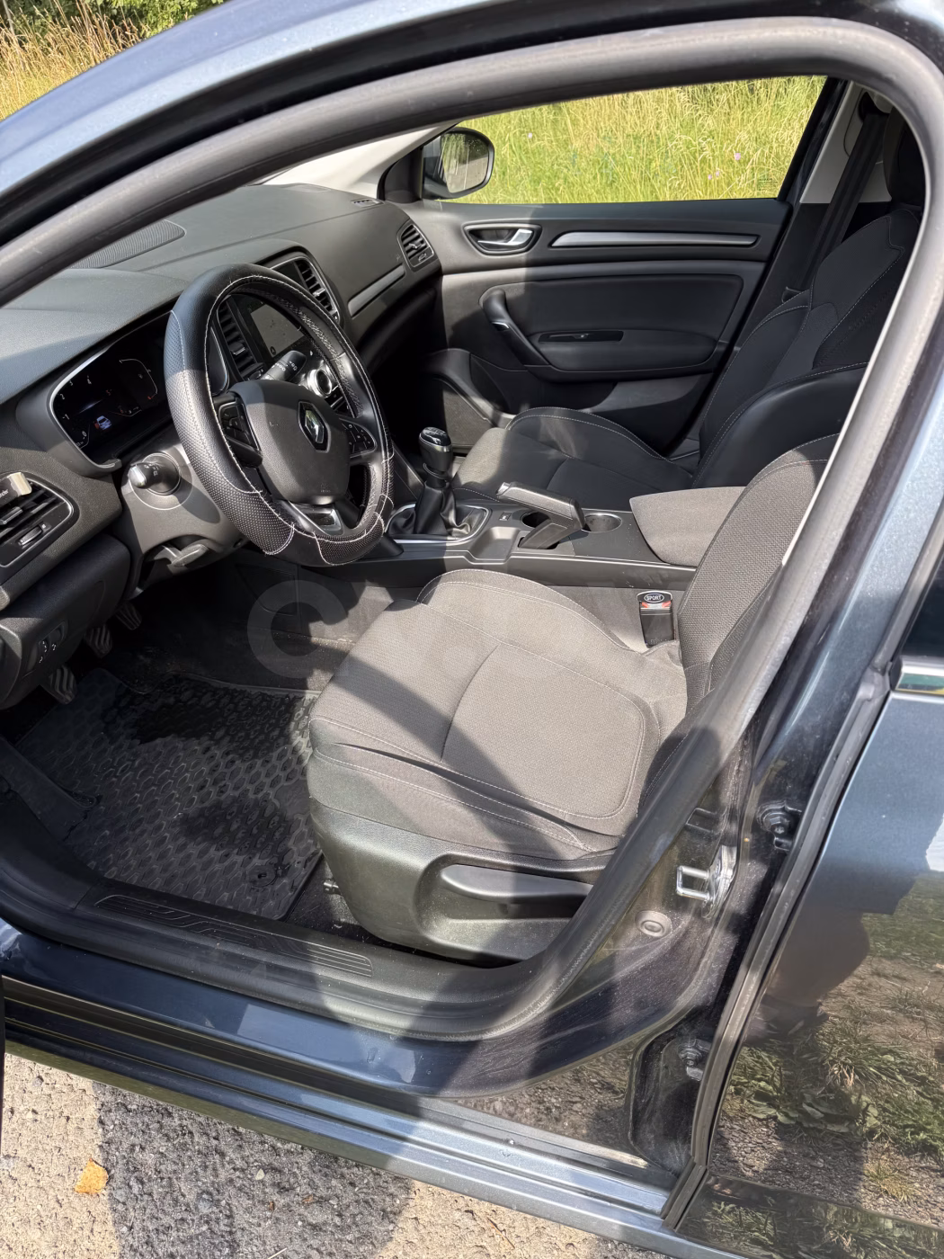 Renault Megane фото 6