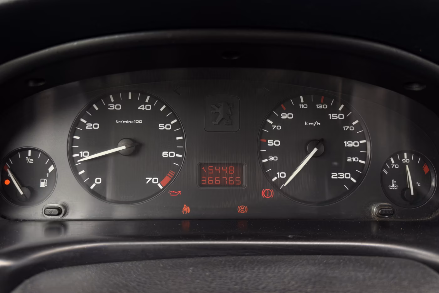 Peugeot 406 фото 18