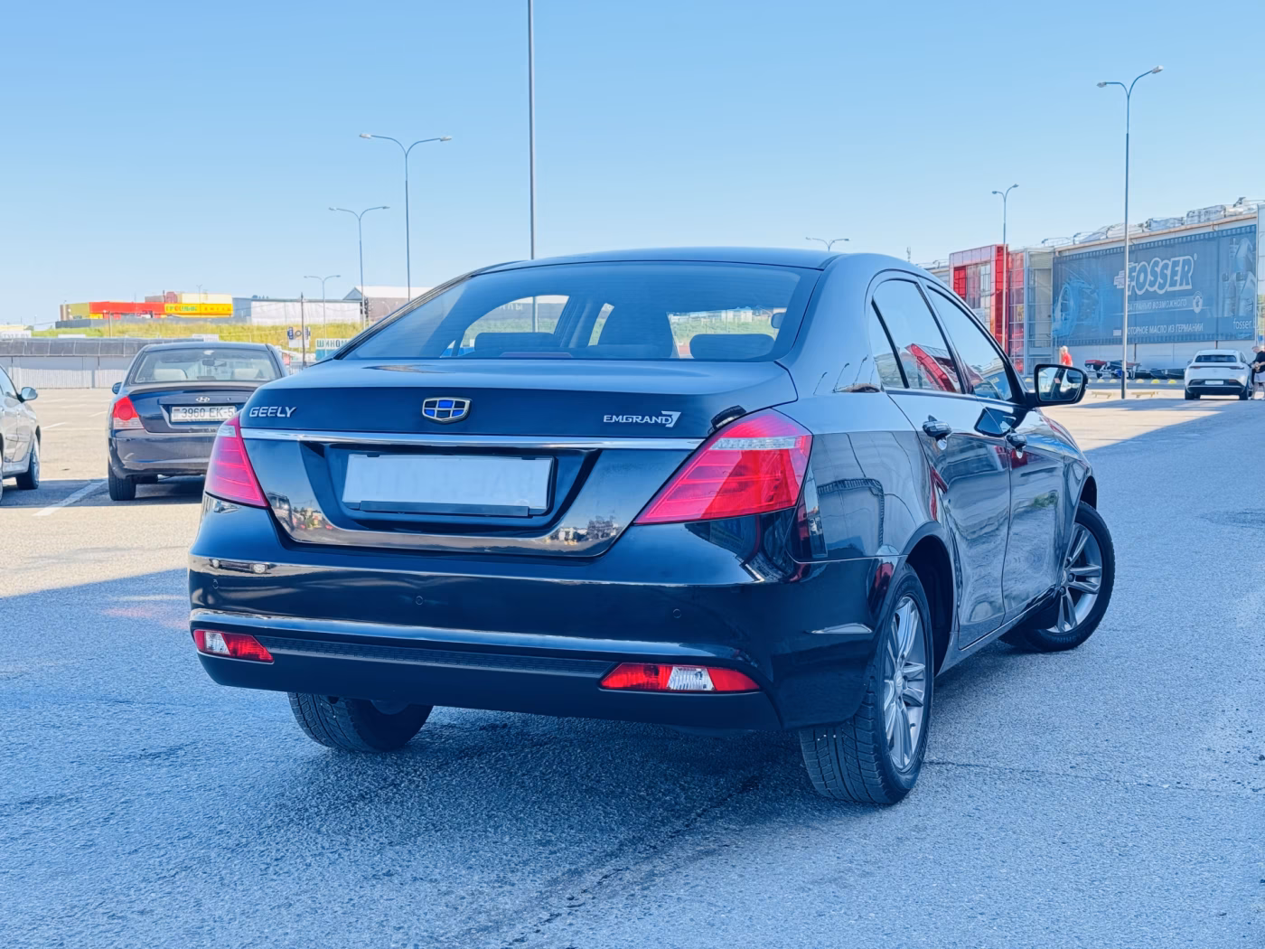 Geely Emgrand фото 2