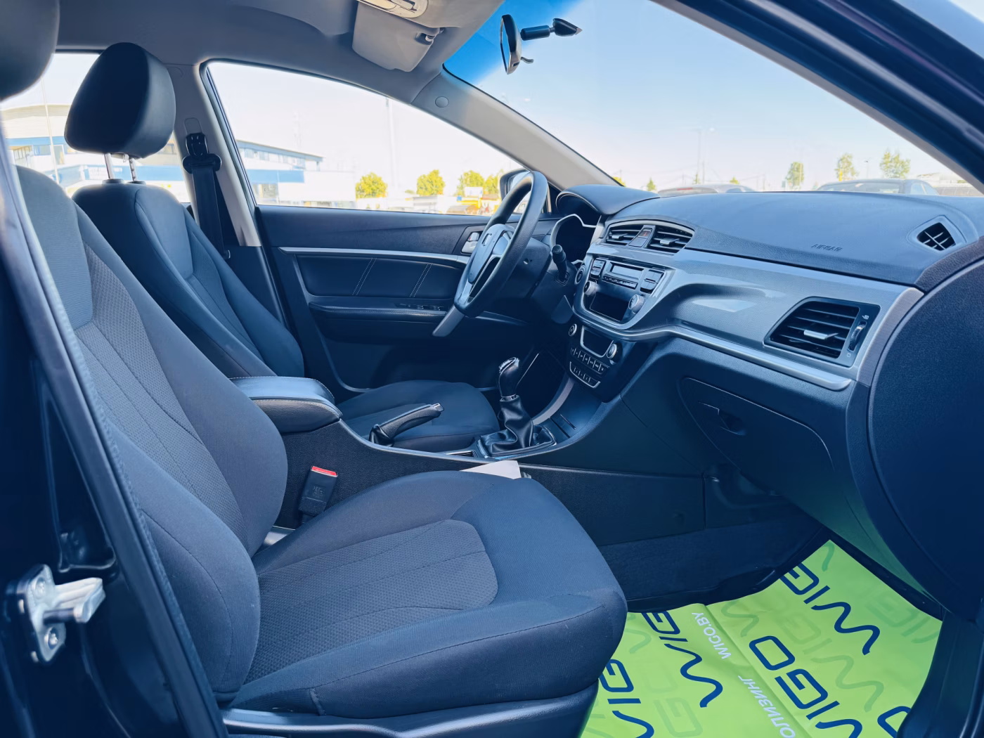 Geely Emgrand фото 8