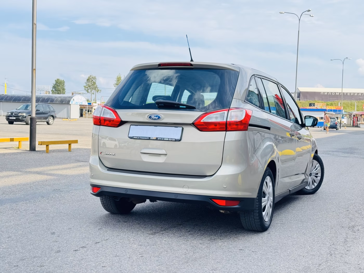 Ford Grand C-Max фото 2