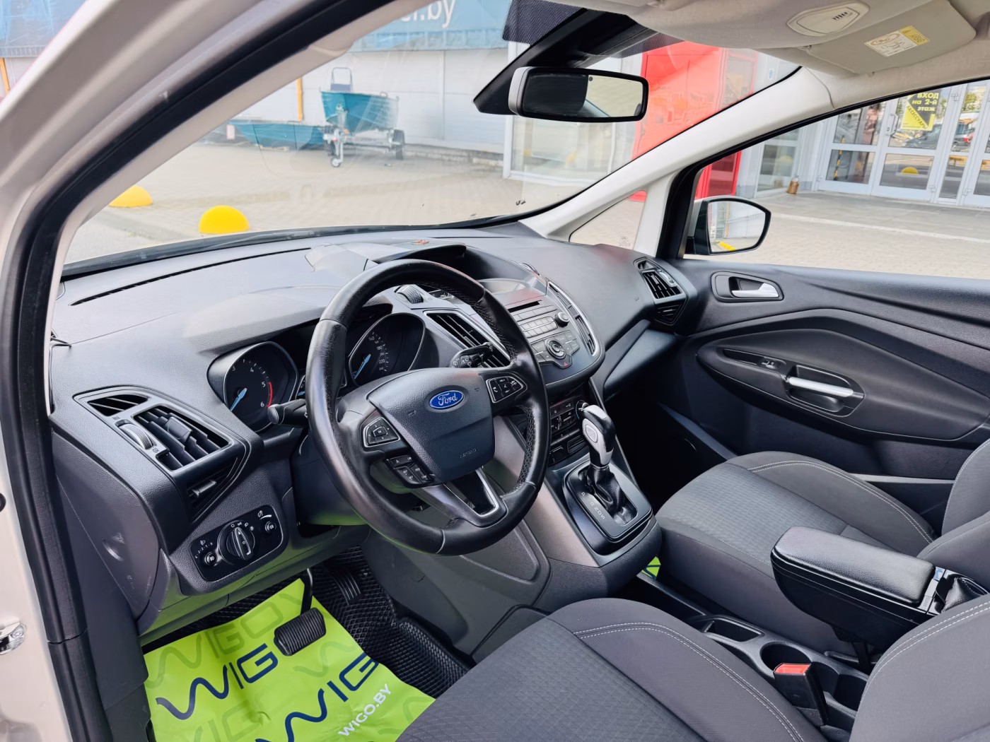 Ford Grand C-Max фото 6