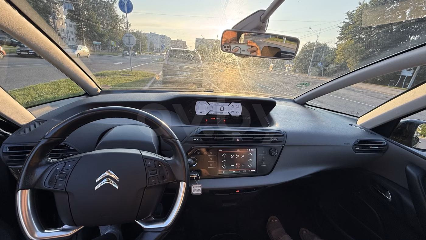 Citroen C4 Spacetourer фото 16