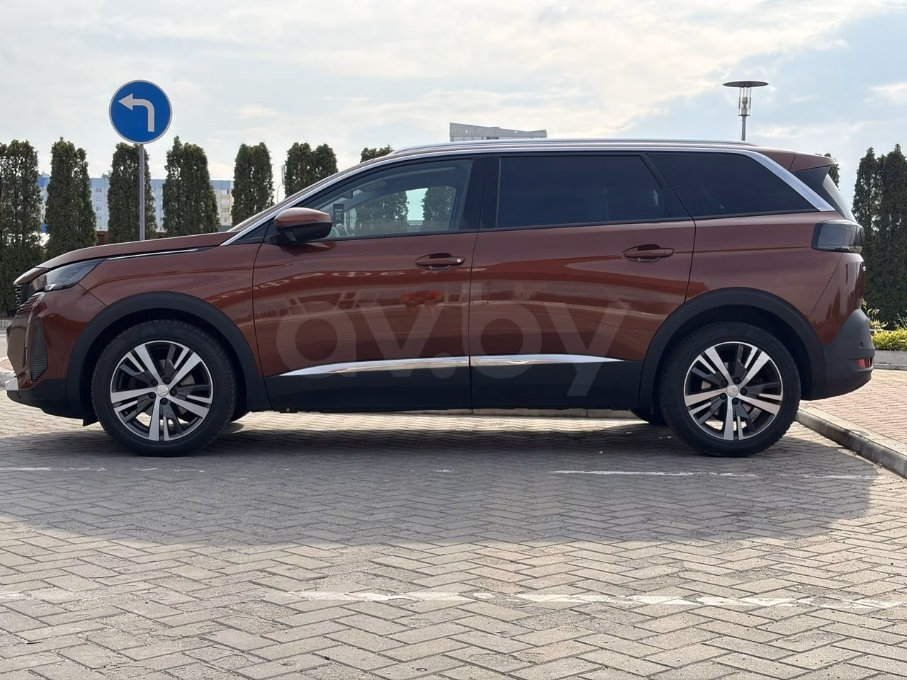 Peugeot 5008 фото 4