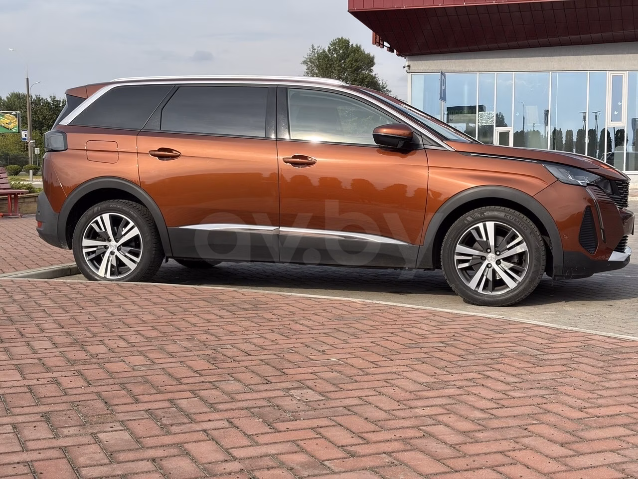 Peugeot 5008 фото 6
