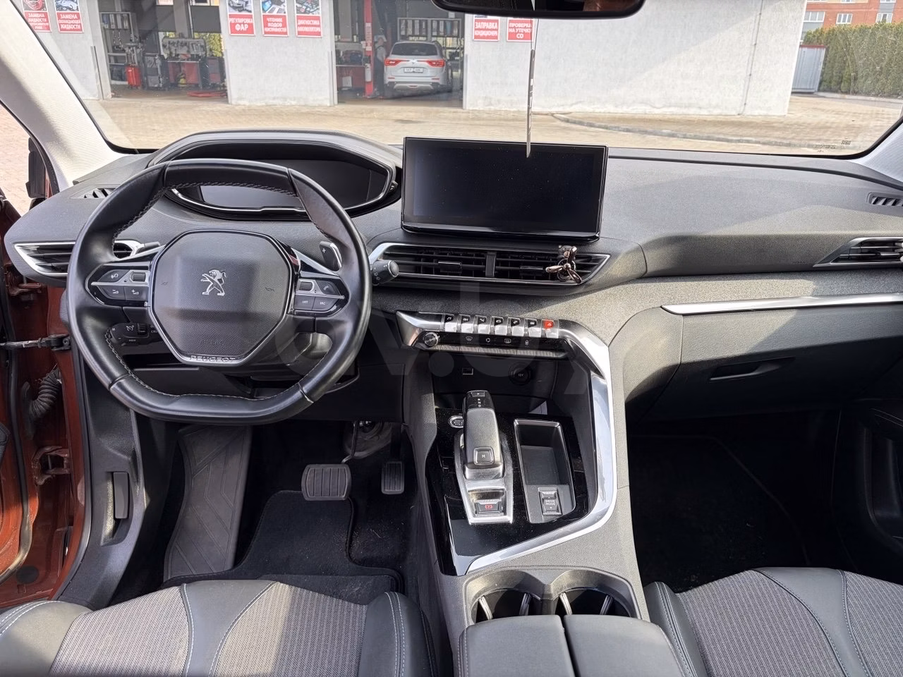 Peugeot 5008 фото 7
