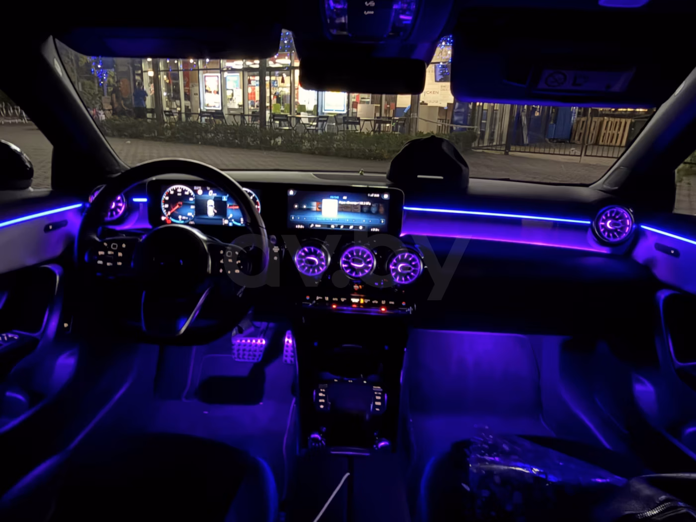 Mercedes-Benz CLA