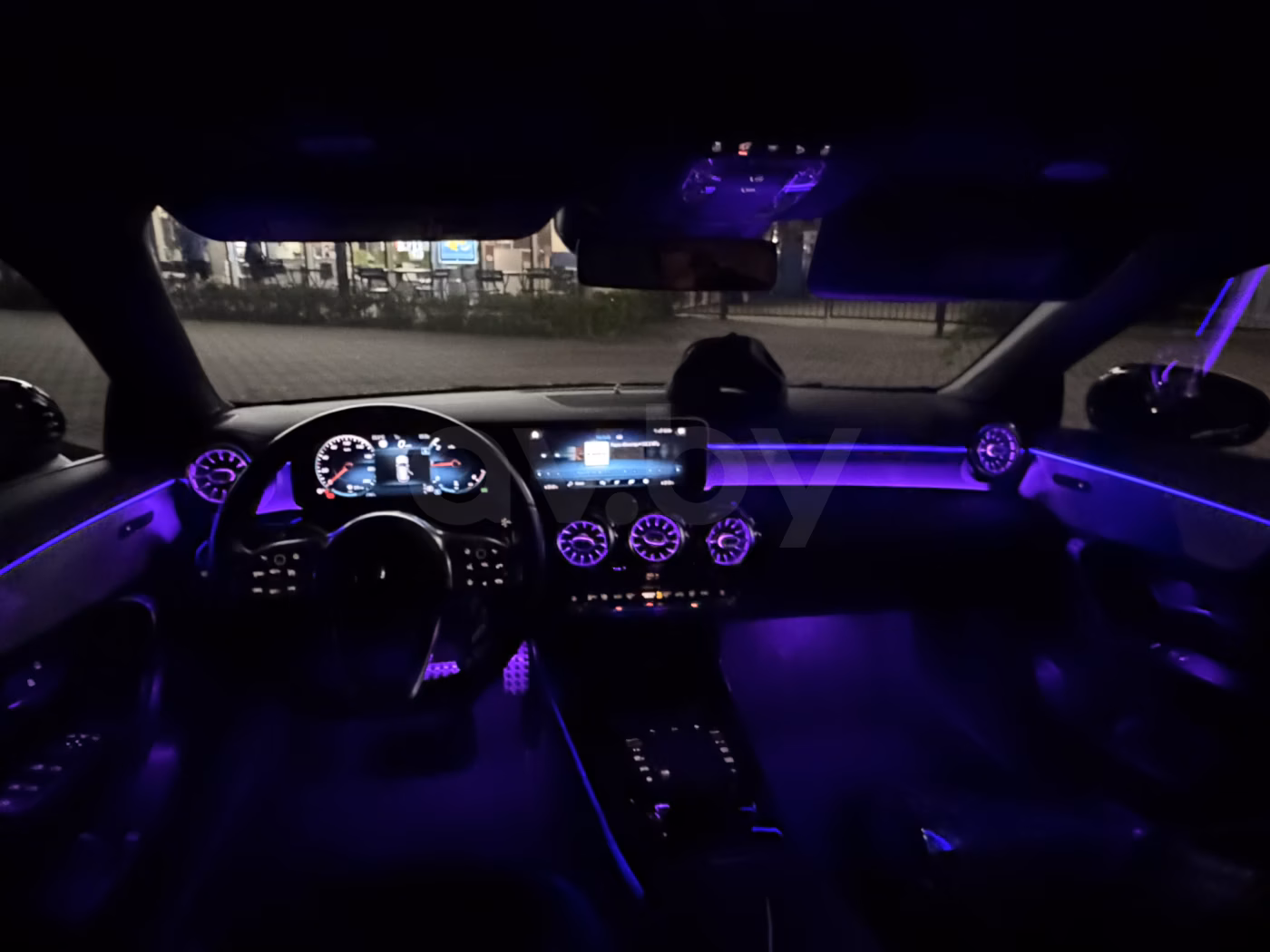 Mercedes-Benz CLA фото 5