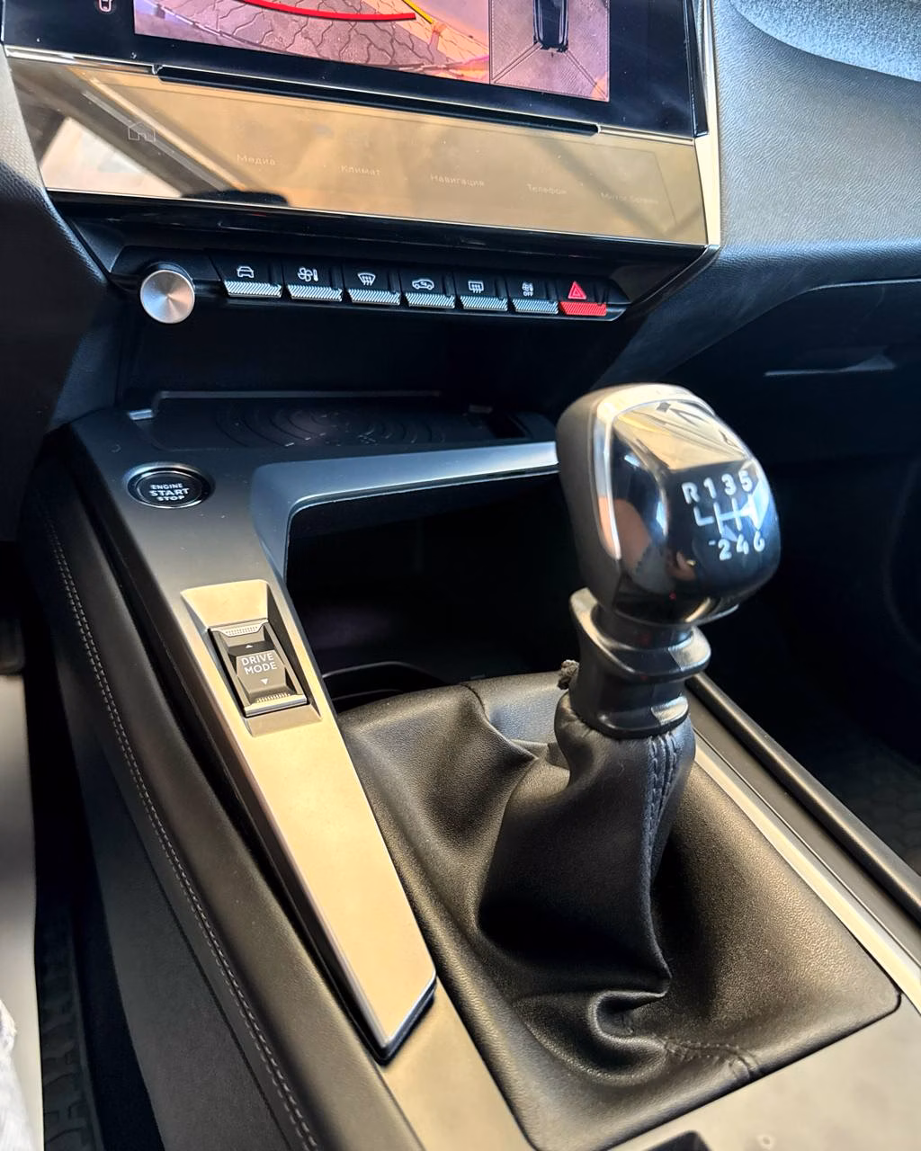 Peugeot 308 фото 12
