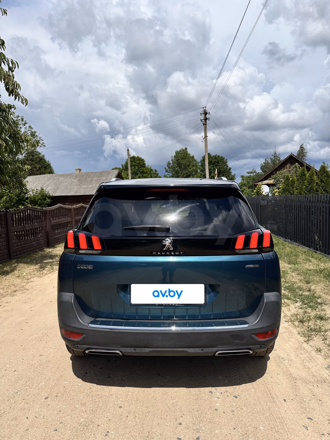 Peugeot 5008 фото 11