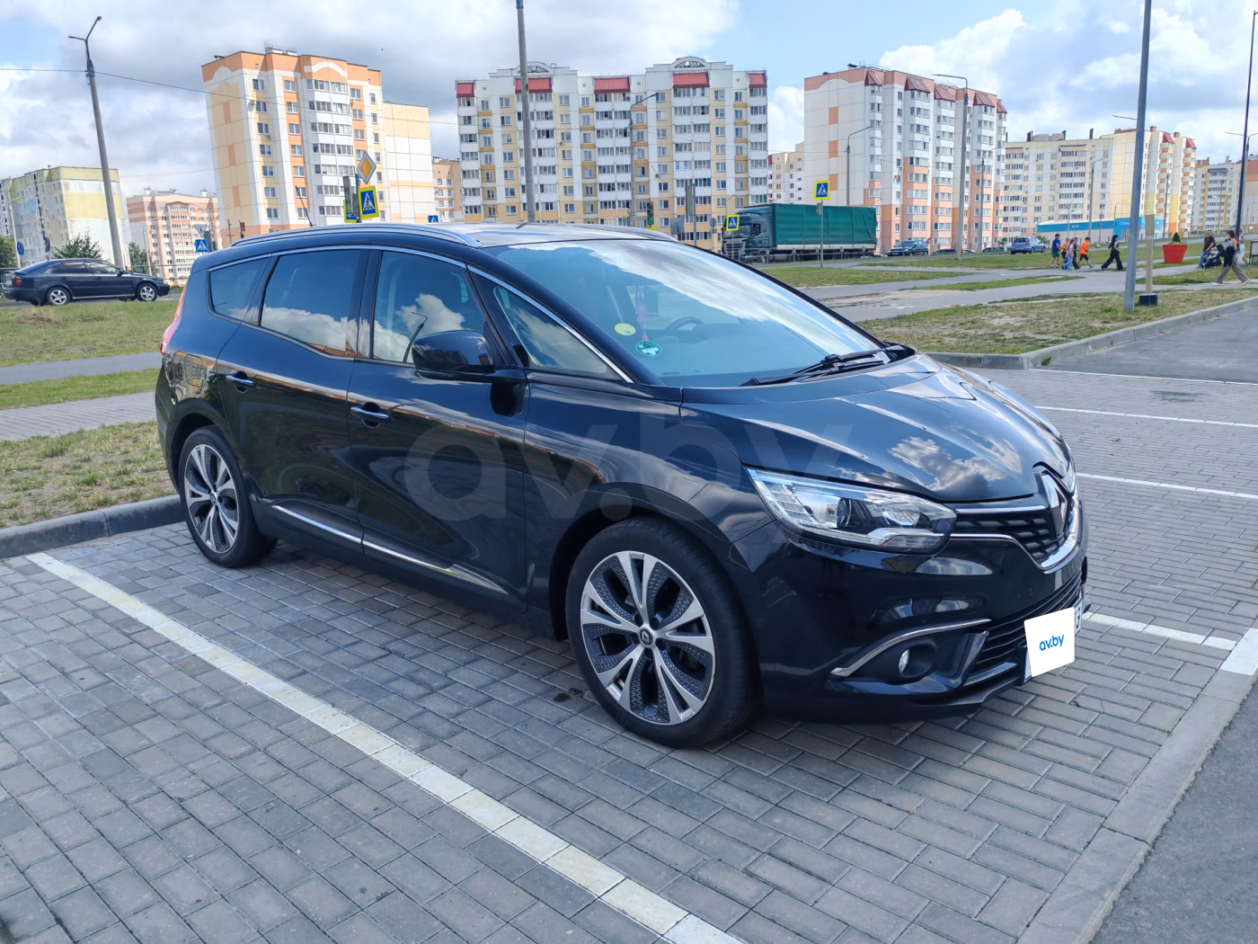 Renault Grand Scenic фото 2