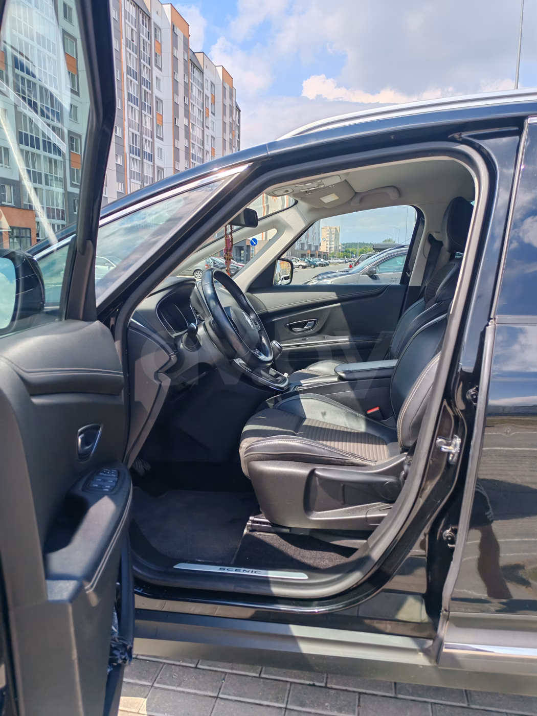 Renault Grand Scenic фото 7