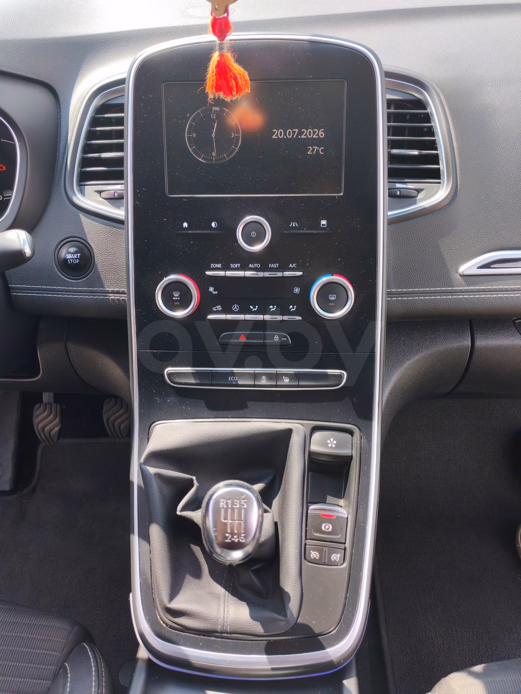 Renault Grand Scenic фото 16
