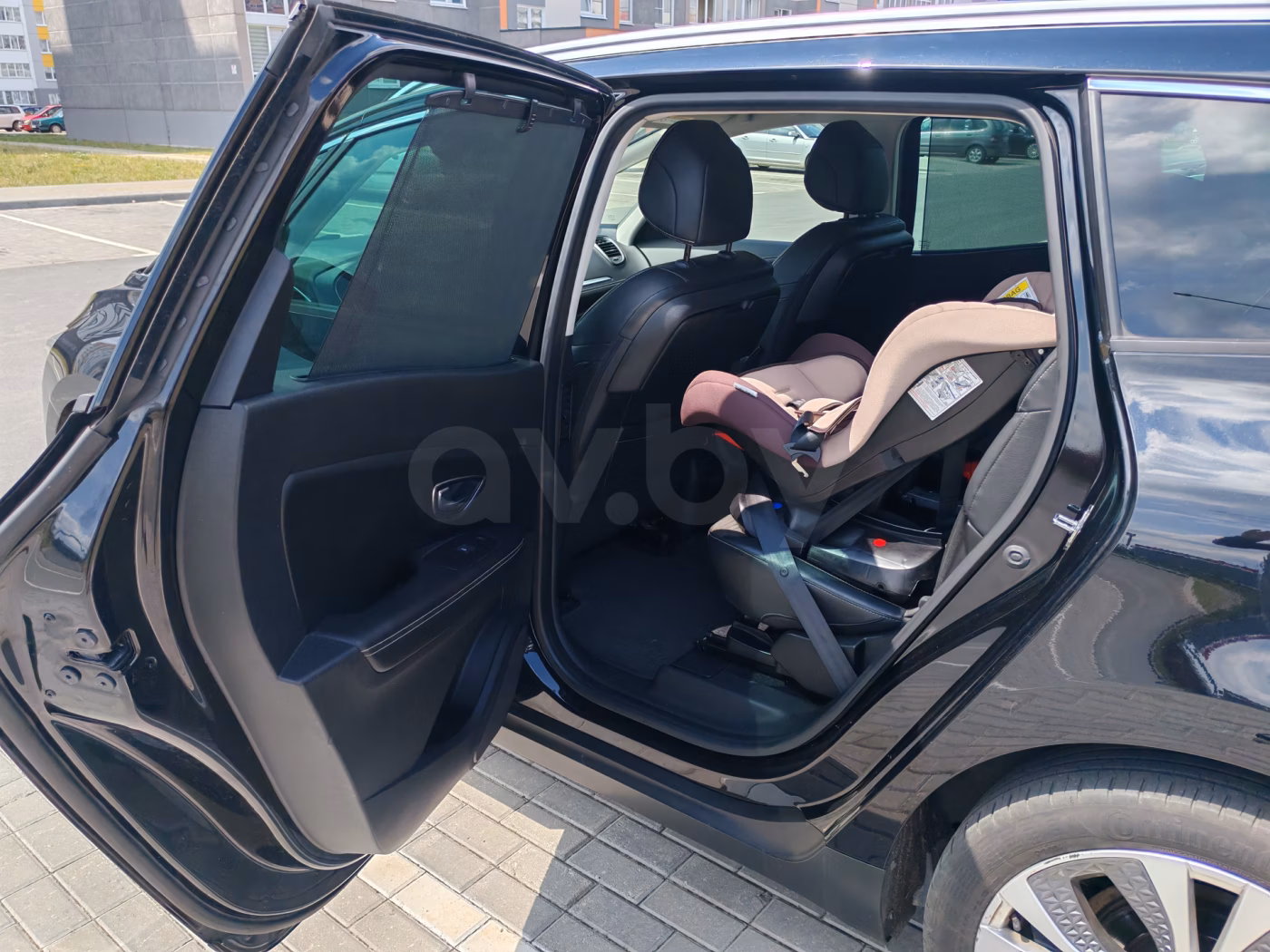 Renault Grand Scenic фото 8