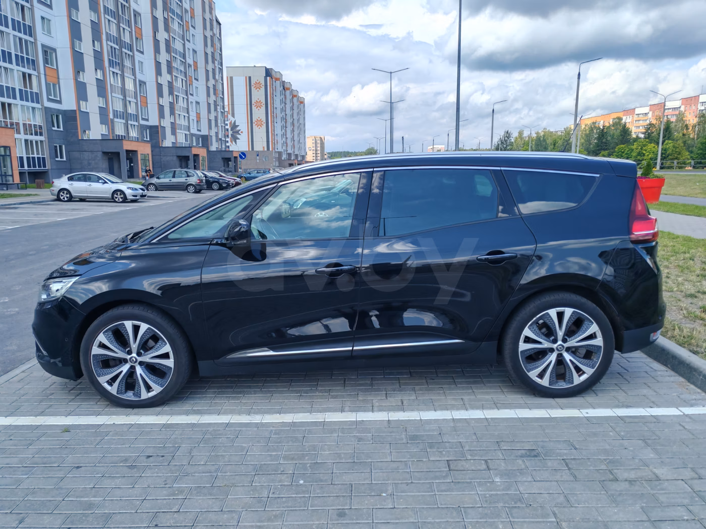 Renault Grand Scenic фото 5