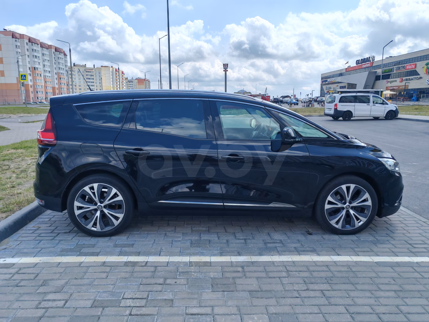 Renault Grand Scenic фото 4