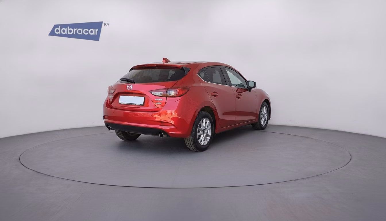 Mazda 3 фото 5