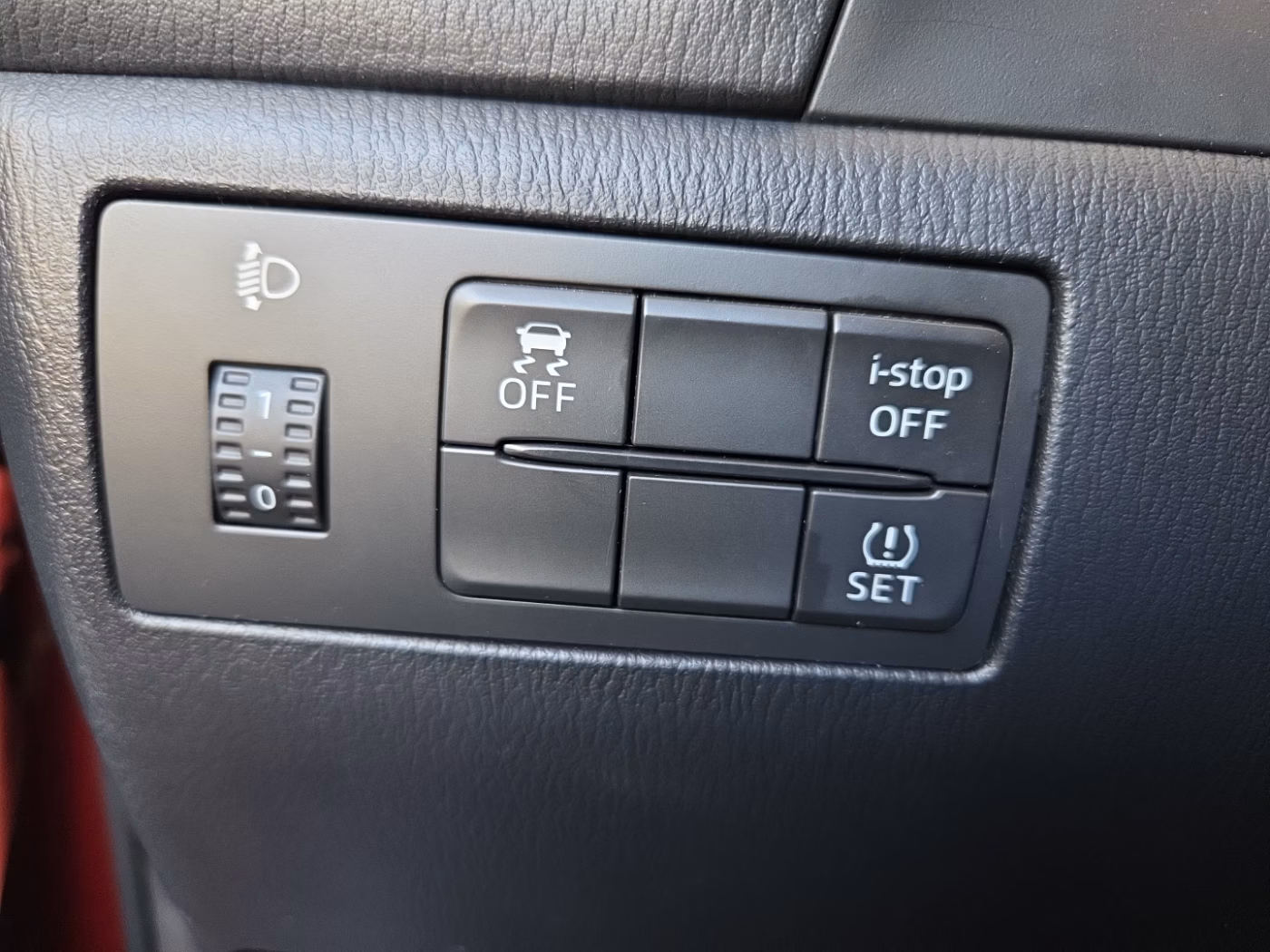 Mazda 3 фото 20