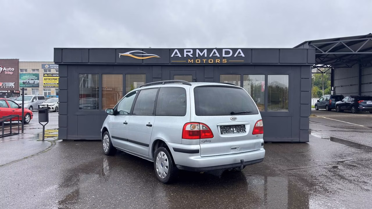 Ford Galaxy фото 4