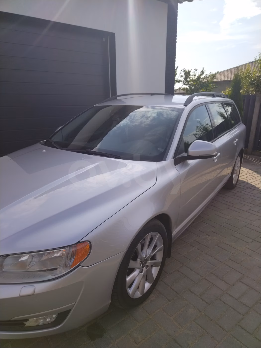 Volvo V70 фото 3