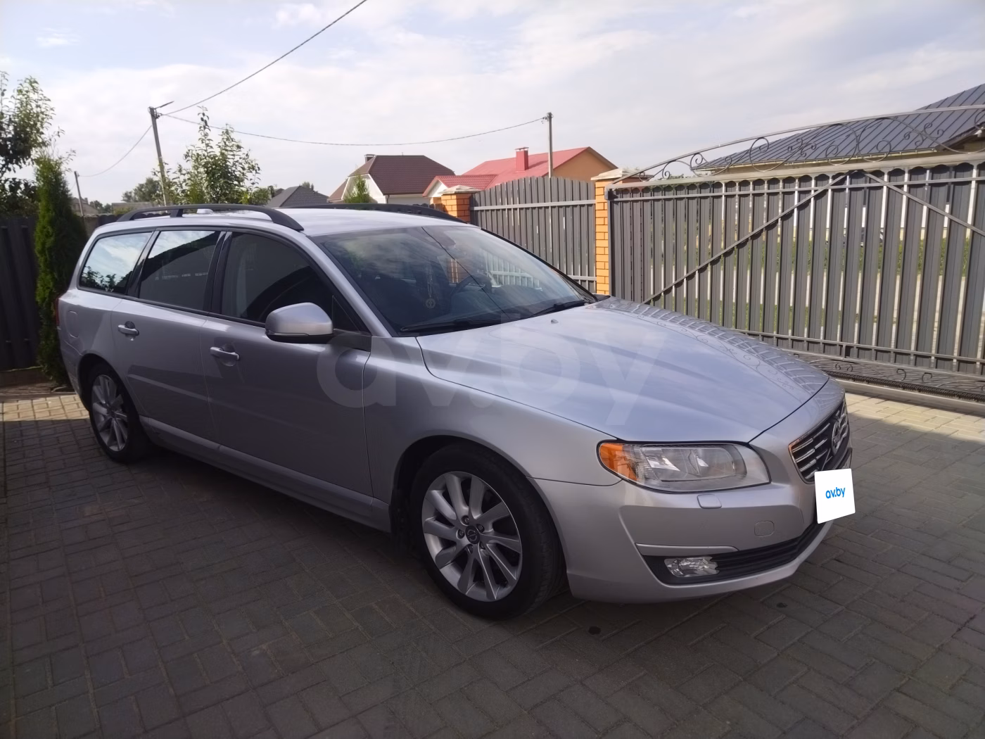 Volvo V70 фото 6