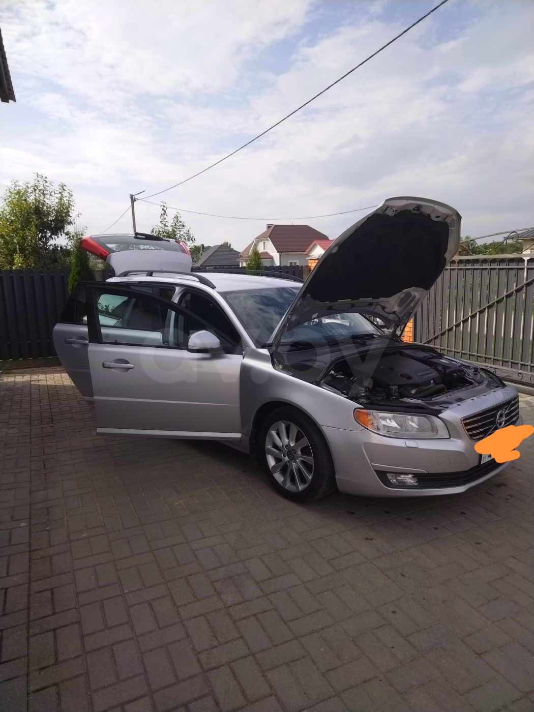 Volvo V70 фото 14