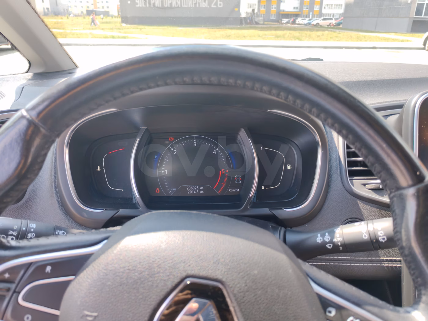 Renault Grand Scenic фото 12