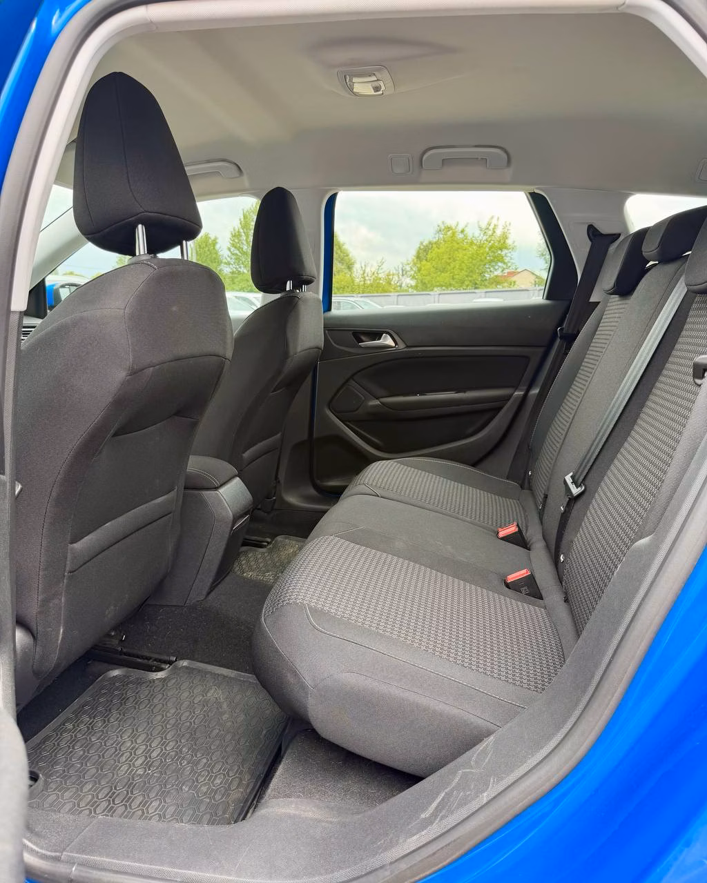 Peugeot 308 фото 12