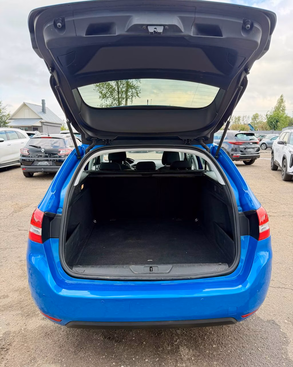 Peugeot 308 фото 13