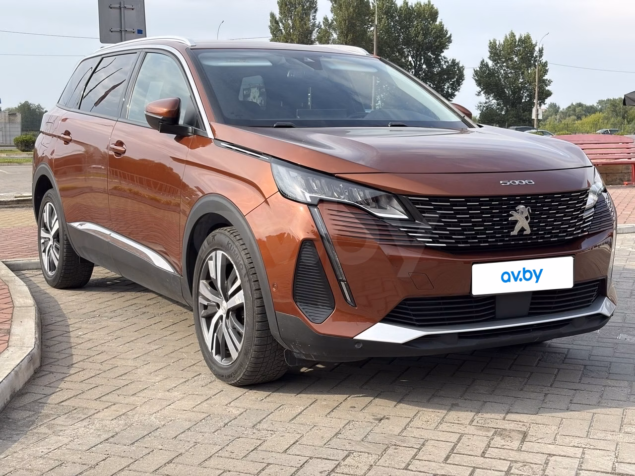 Peugeot 5008 фото 15