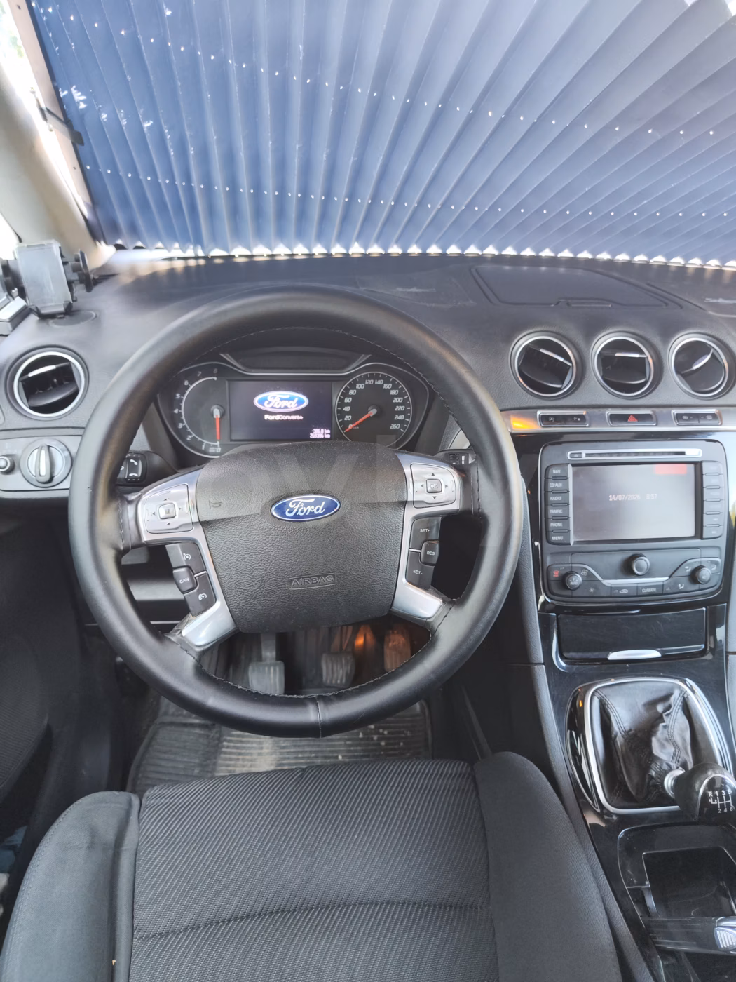 Ford Galaxy фото 9