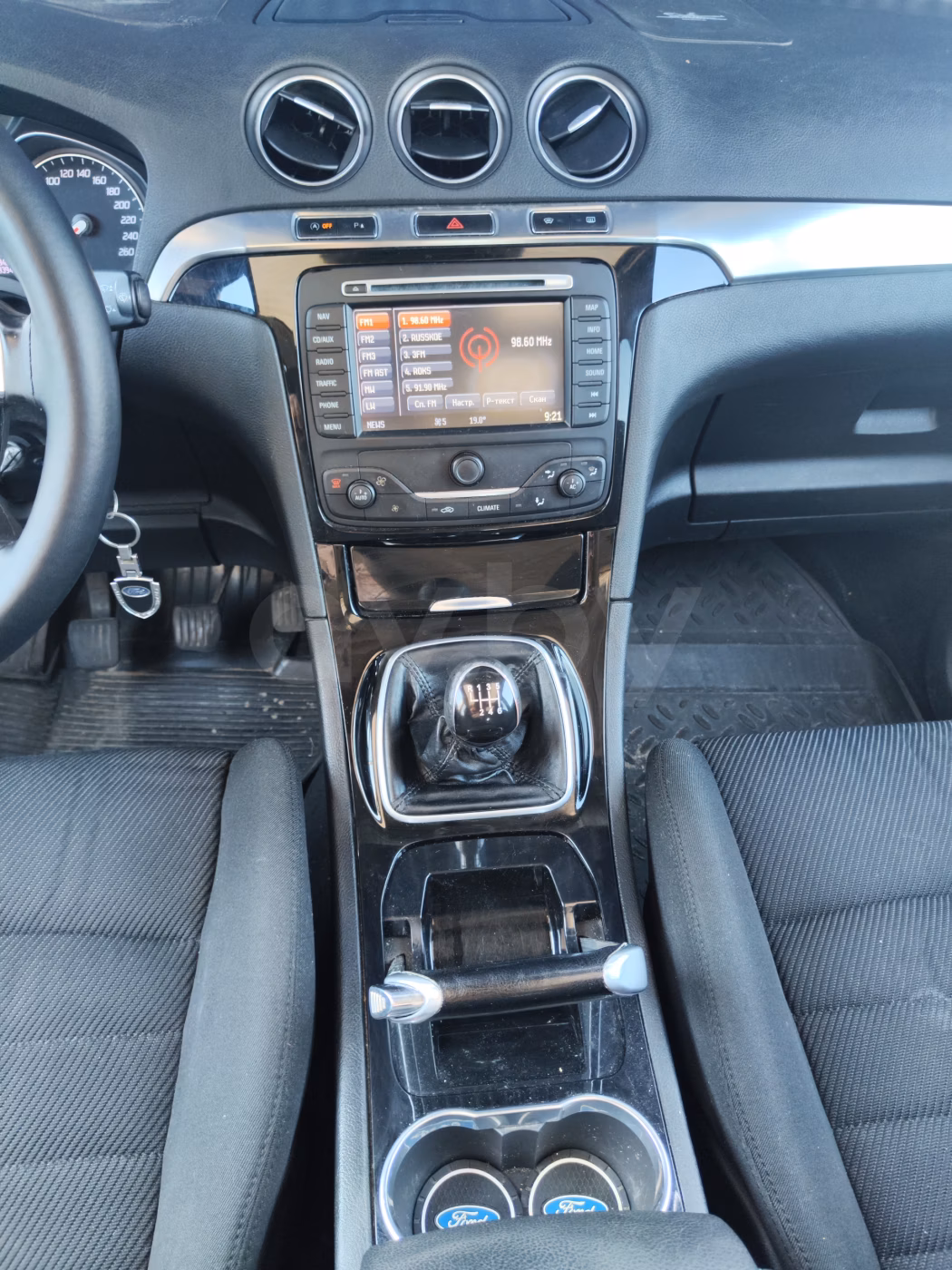 Ford Galaxy фото 11