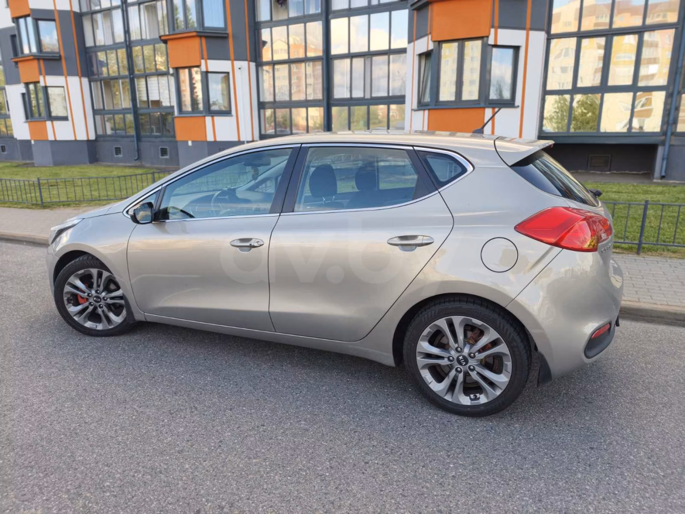 Kia Cee'd фото 2