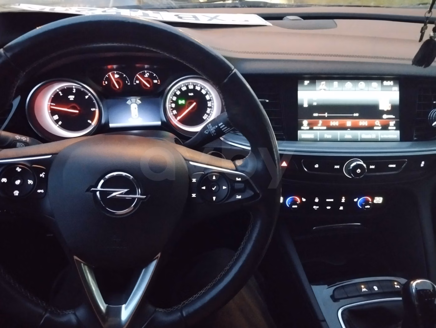 Opel Insignia фото 5