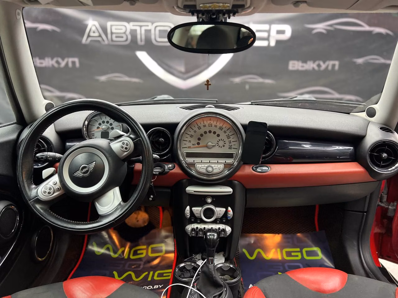 MINI Hatch фото 10