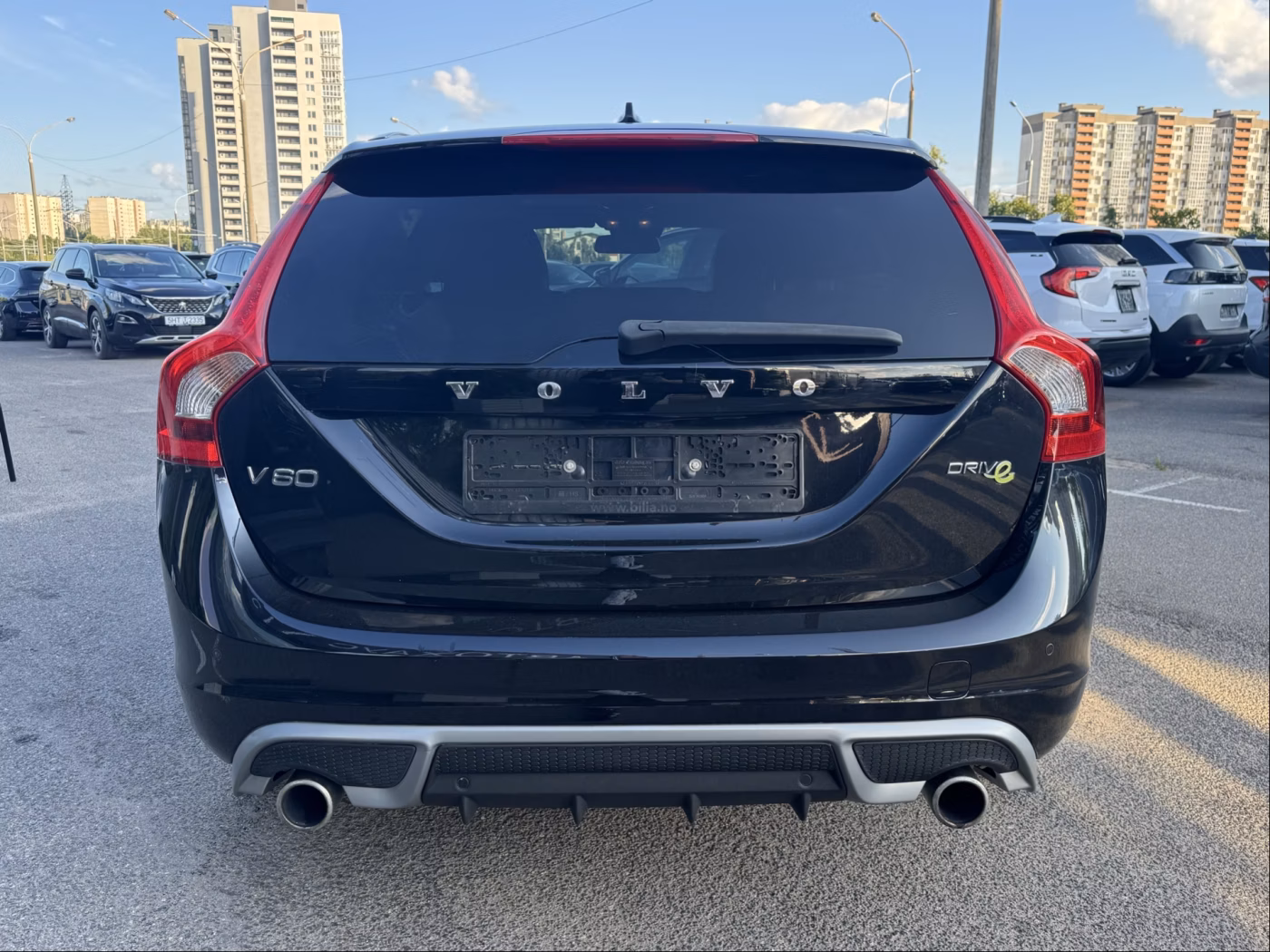 Volvo V60 фото 6