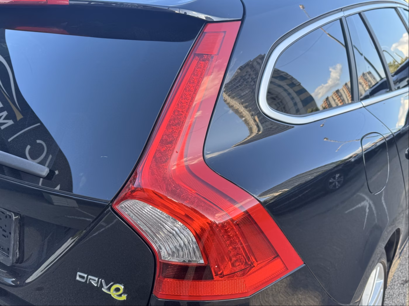 Volvo V60 фото 22