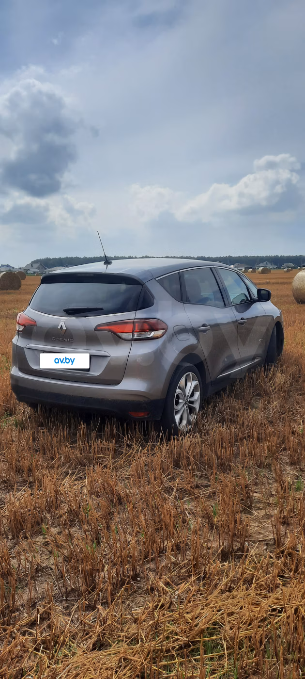 Renault Scenic фото 4