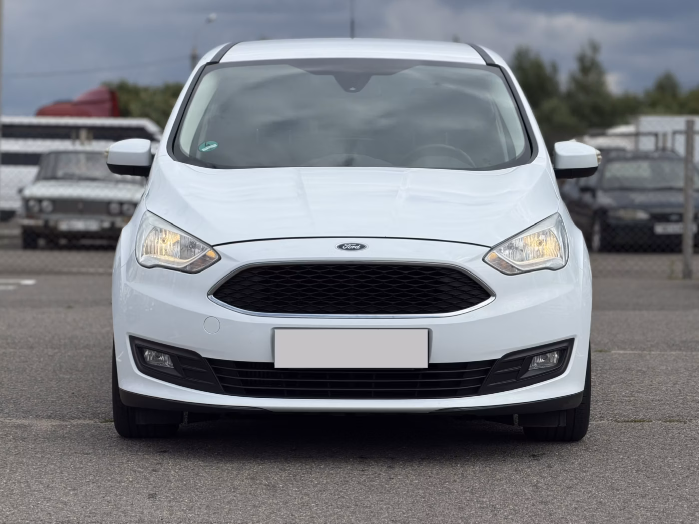 Ford Grand C-Max фото 7