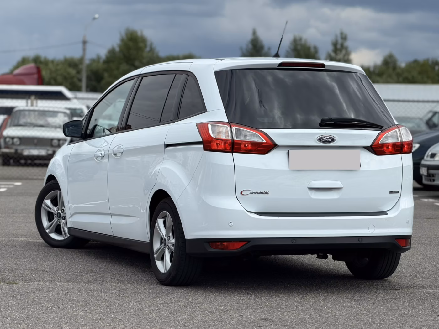 Ford Grand C-Max фото 3